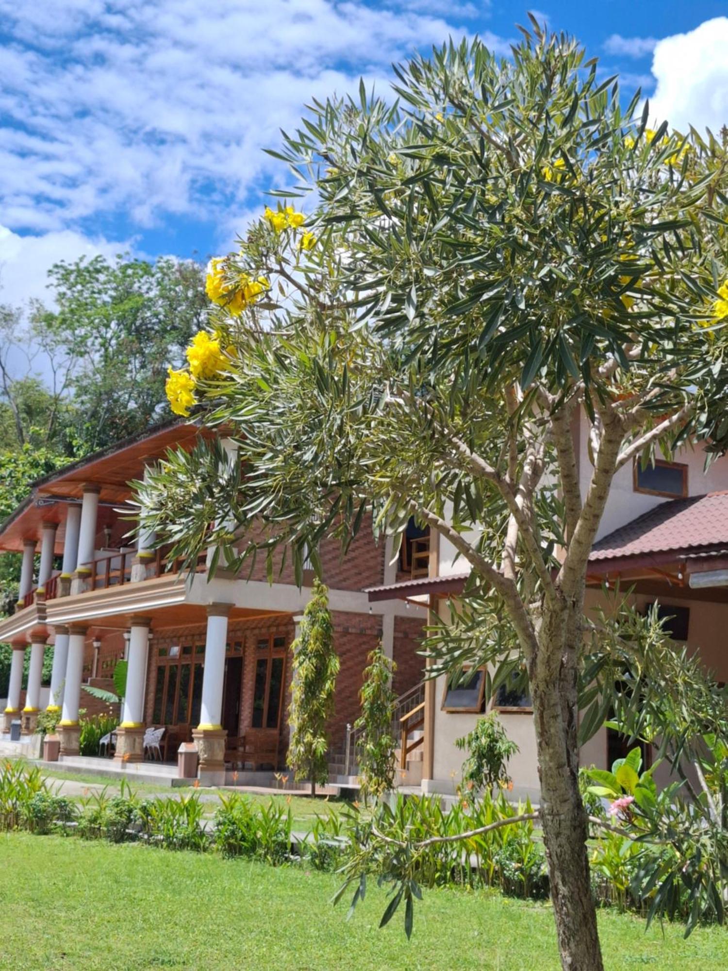 Juma Cottages Tuk Tuk Exterior foto